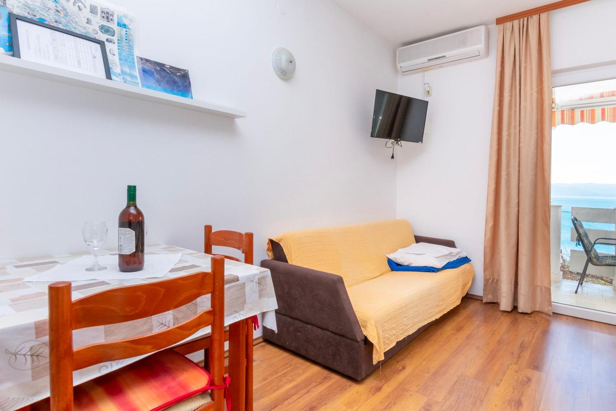 Apartments Ivo - Sea View; Pisak Luaran gambar