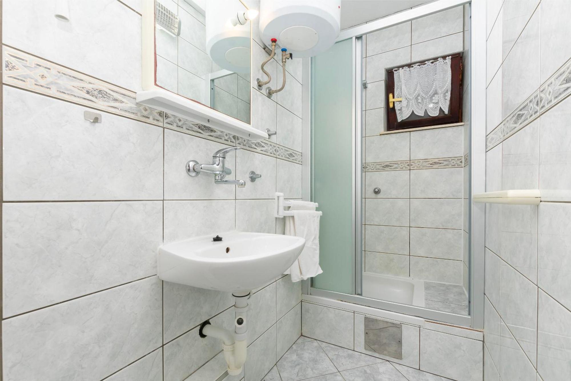 Apartments Ivo - Sea View; Pisak Luaran gambar